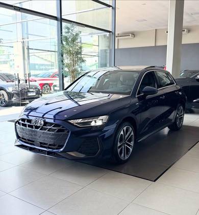 AUDI A3 2.0 40 TFSI GASOLINA SPORTBACK PERFORMANCE S-TRONIC AUDI A3 2.0 40 TFSI GASOLINA SPORTBACK PERFORMANCE S-TRONIC